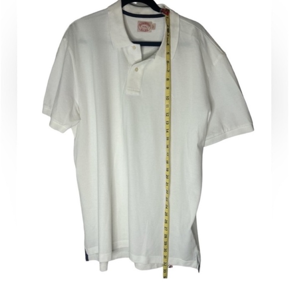 Brooks Brpthers white polo with short sleeves and buttons size XXL - Picture 4 of 7